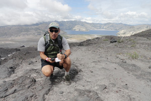 GTM_0814_Craig-mapping-Mount-St-Helens